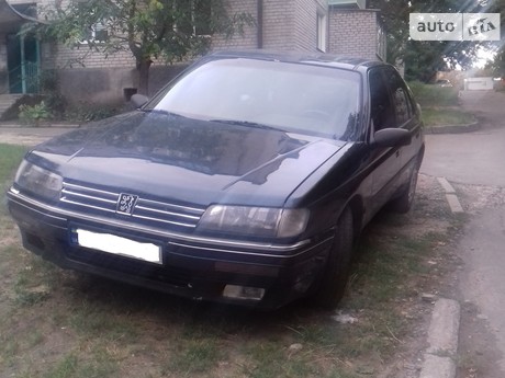 Peugeot 605 1992