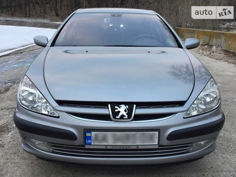 Peugeot 607