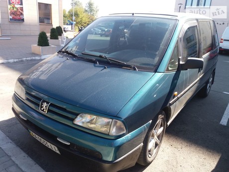 Peugeot 806