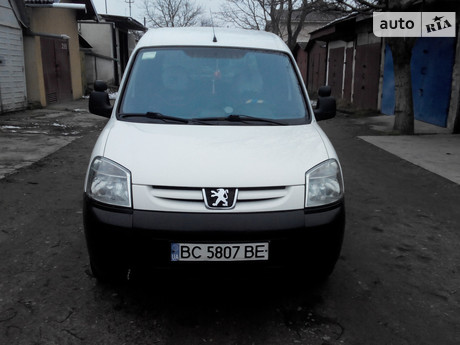 Peugeot Partner пасс. 2004