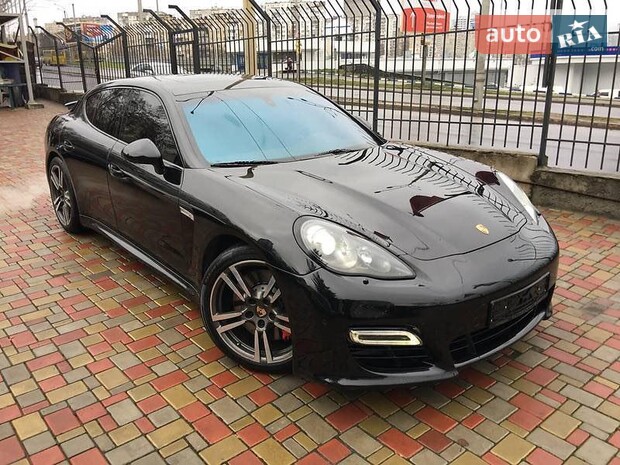 Porsche Panamera