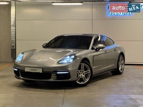 Porsche Panamera 2019 в Киеве