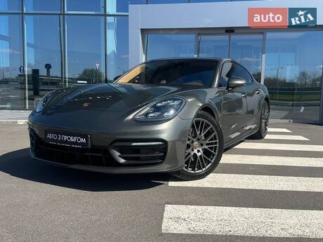 Porsche Panamera 2022 в Киеве