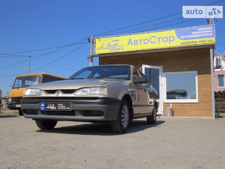 Renault 19 Chamade 1994 Renault 19 Chamade 1994