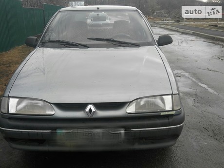 Renault 19 Chamade 1999 Renault 19 Chamade 1999