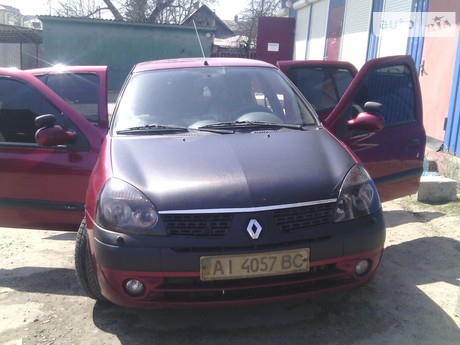 Renault Clio Symbol 2002