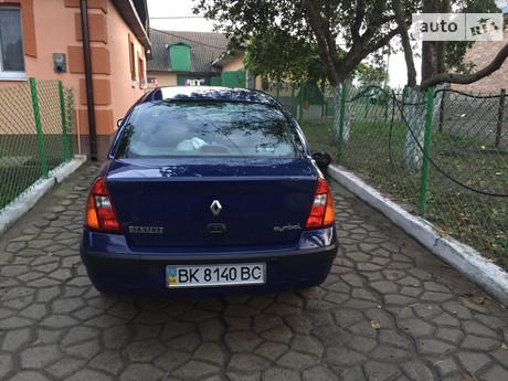 Renault Clio Symbol 2002