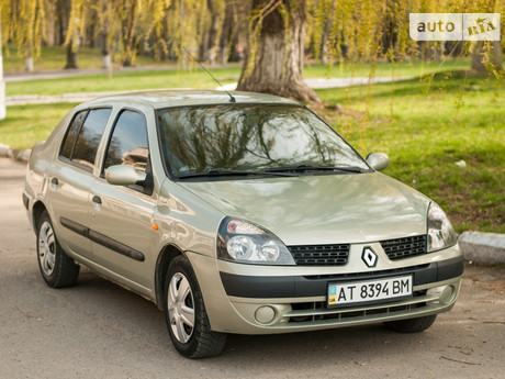 Renault Clio Symbol 2002