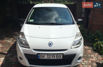 Renault Clio 1.5 dCi MT (75 л.с.) 2011