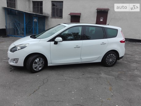 Renault Grand Scenic 2010