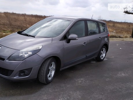 Renault Grand Scenic 2009