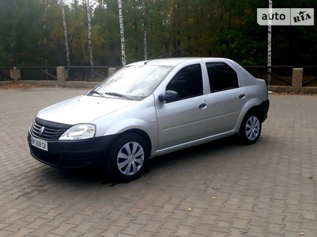 Renault Logan 2010