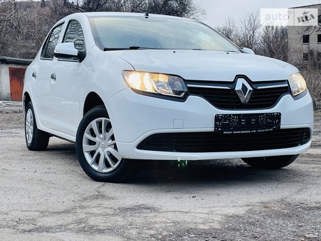 Renault Logan > багажник на крышу