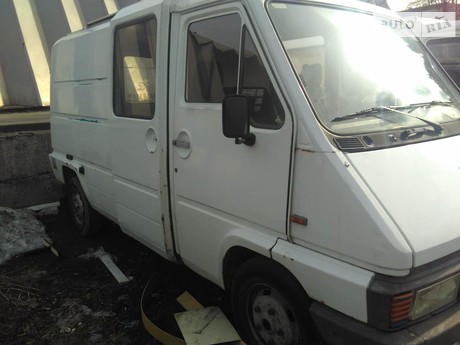 Renault Master груз.-пасс. 1995