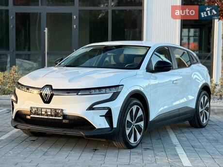 Renault Megane E-Tech Electric 2023 в Городке