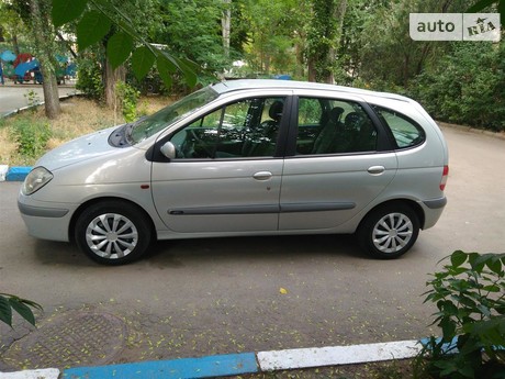 Renault Megane Scenic 2002