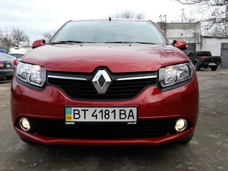 Renault Sandero 2013