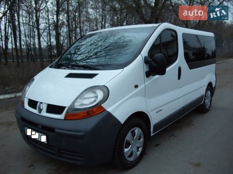 Renault Trafic пасс. 2004