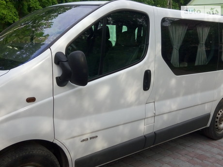 Renault Trafic пасс.