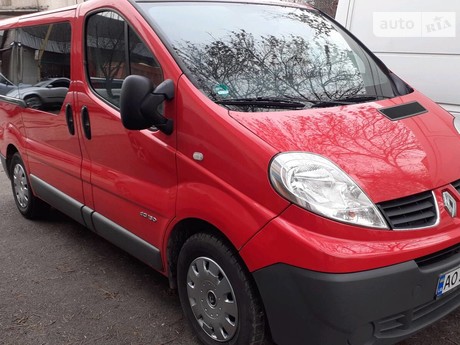 Renault Trafic пасс. 2011