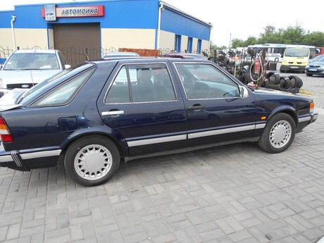 9000 Saab 9000