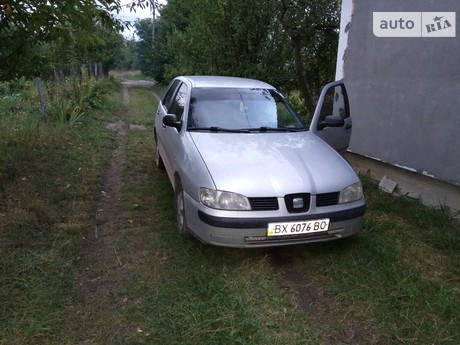 SEAT Ibiza 1.4 MPI MT (85 л.с.) 2000