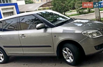 Skoda Fabia 1.4 MT (86 л.с.) 2008