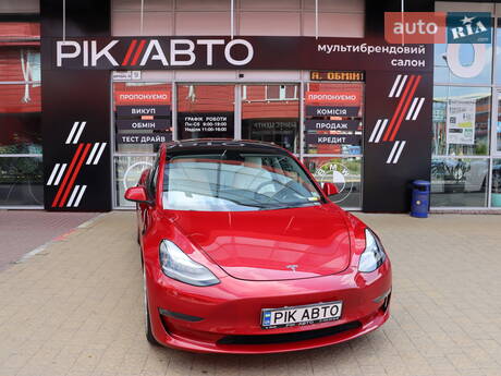 Tesla Model 3 2022 в Львове