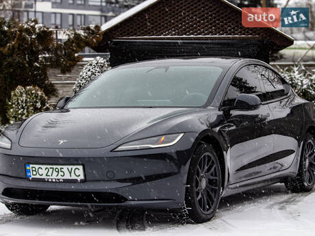 Tesla Model 3 2024 в Львові