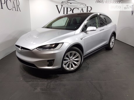 Tesla Model X 2016