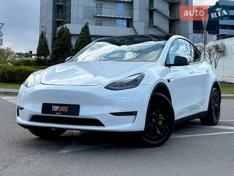Tesla Model Y 2020 в Києві