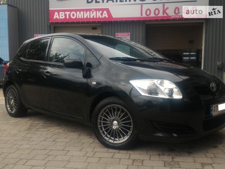 Auris Toyota Auris