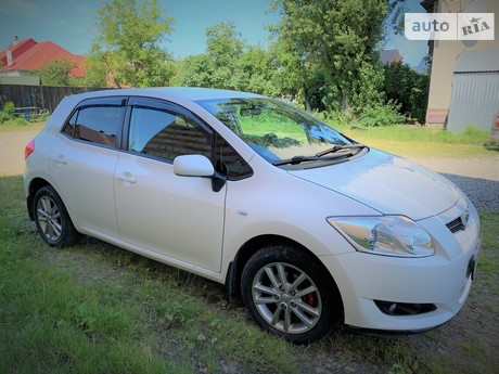 Toyota Auris 2009