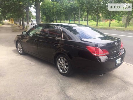 Toyota Avalon 2007