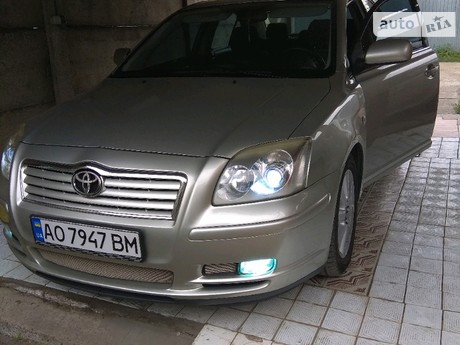 Toyota Avensis 2005
