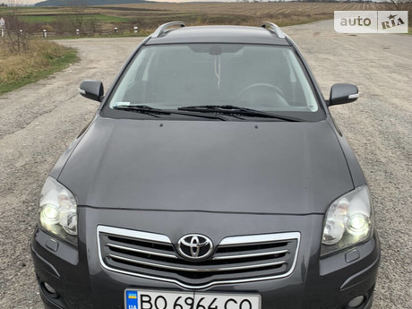 Avensis Toyota Avensis