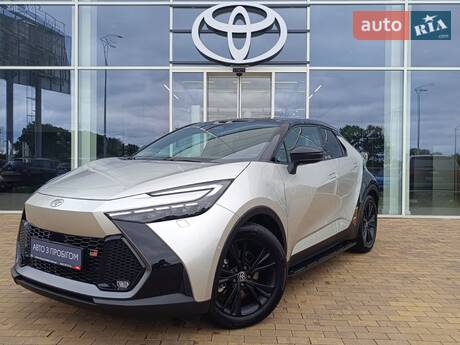 Toyota C-HR 2023 в Киеве