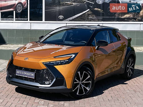 Toyota C-HR 2024 в Черновцах