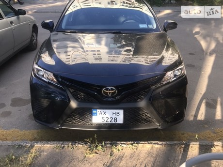 Toyota Camry 2018