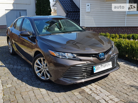 Toyota Camry 2018