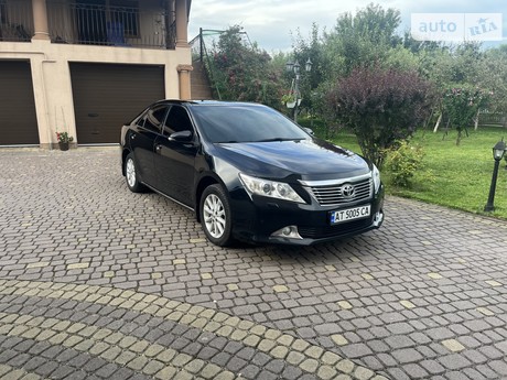 Toyota Camry 2013
