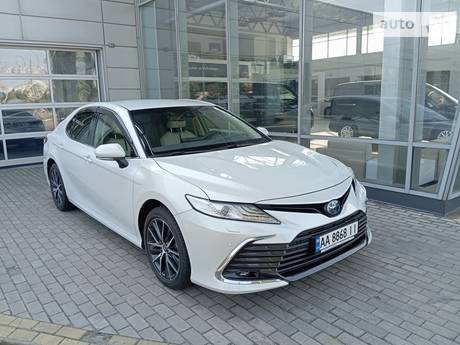 Toyota Camry 2021 в Киеве