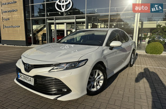 Toyota Camry  2018