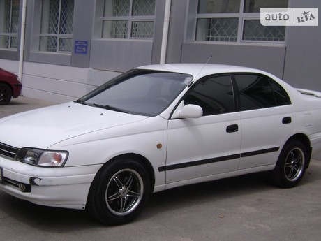 Toyota Carina E