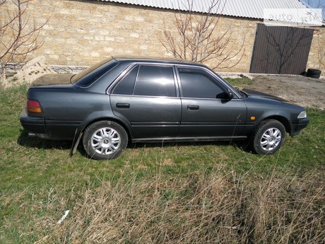 Toyota Carina 1992