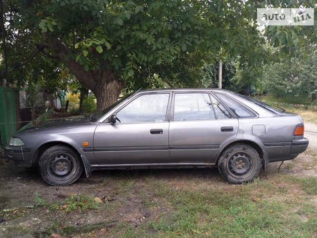 Toyota Carina