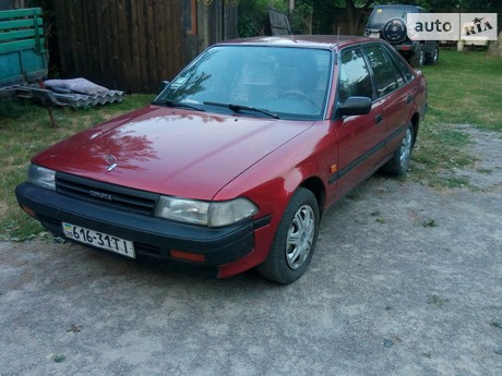 Toyota Carina 1990