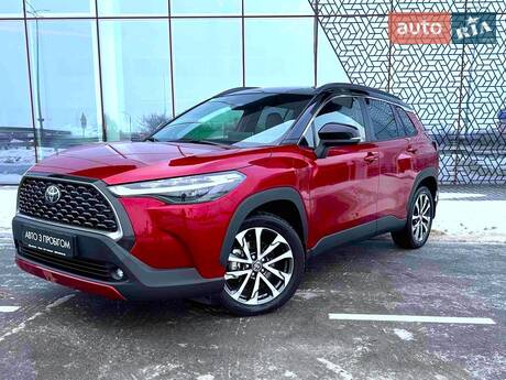 Toyota Corolla Cross 2024 в Киеве