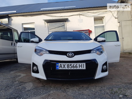 Toyota Corolla 2014