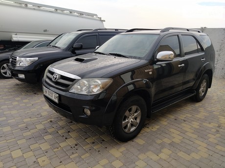 Toyota Fortuner 2007